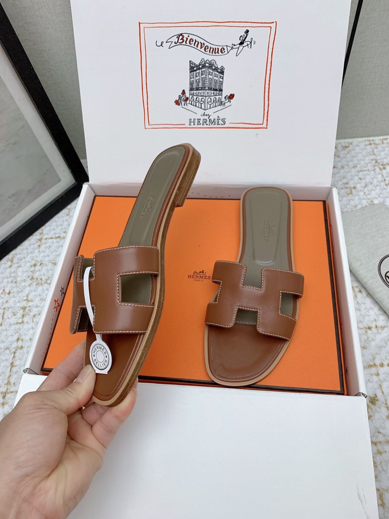 H**me5 slippers